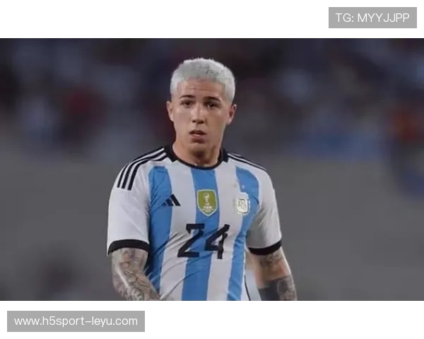 恩佐·费尔南德斯：阿根廷中场新星崭露头角，未来可期