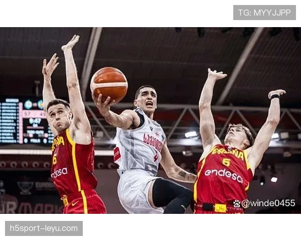 欧洲区预选赛黑马强势崛起，传统强队面临严峻挑战