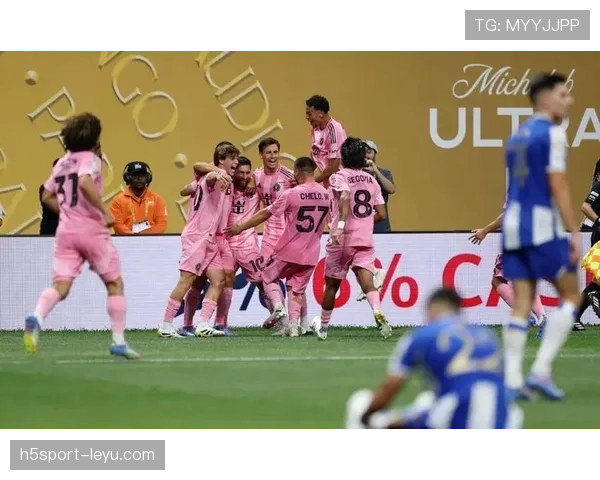 梅西任意球破门助球队逆转取胜，状态回暖迎关键胜利