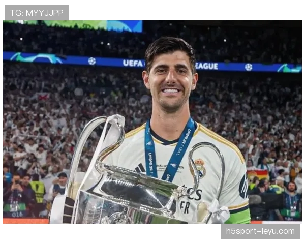 库尔图瓦关键拦截力挽狂澜，稳健表现成比赛胜负关键