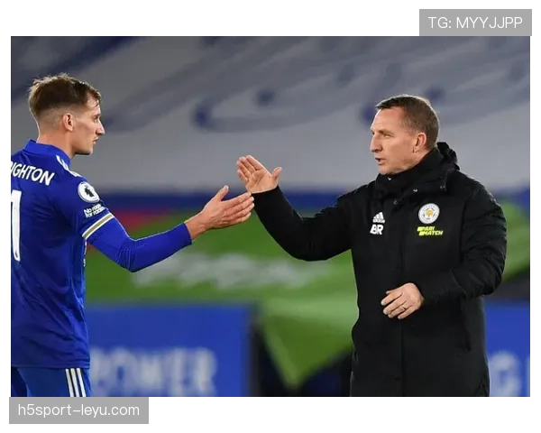 安切洛蒂精研中场构建策略,持续提升球队战术表现